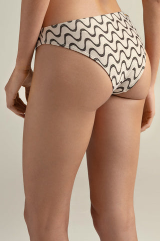 Bottom clásico beige