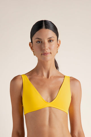 Top deportivo Amarillo
