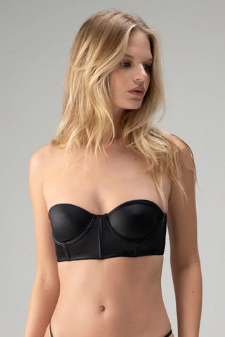 Sósten strapless negro
