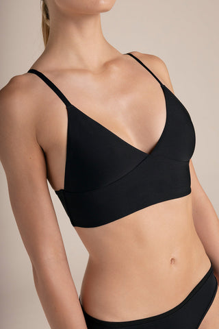 Brasier triangular con copa Negro