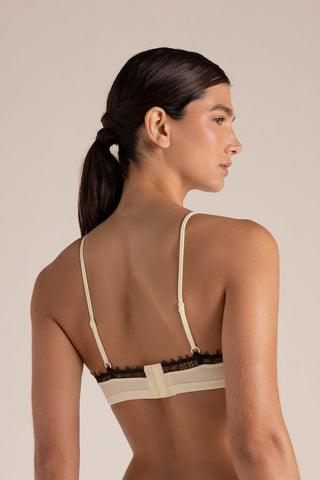Touché Colombia, Brasier triangular con copa Marfil, Lingerie, Lencería mujer, Ropa interior