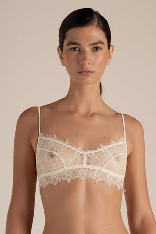 Touché Colombia, Brasier triangular sin copa Marfil, Lingerie, Lencería mujer, Ropa interior