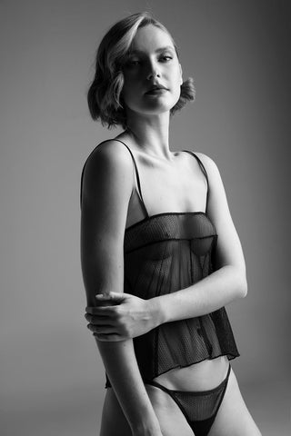 Camisa interior tiras Negro