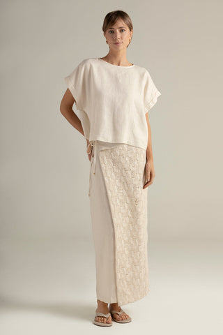 Top manga corta marfil