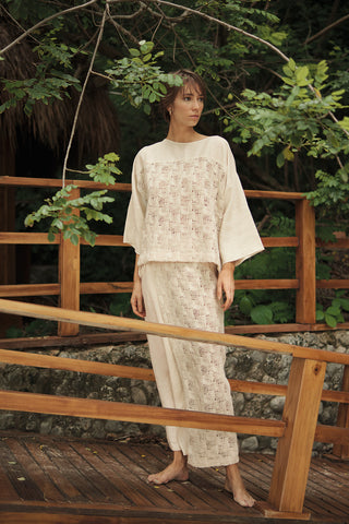 Top manga larga marfil