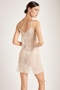 Babydoll con escote triangular, marfil