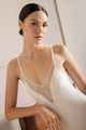 Body con escote triangular, Color Crudo