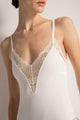 Body con escote triangular, Color Crudo