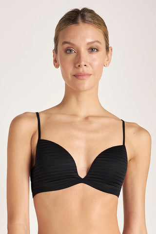 Brasier triangular Color Negro