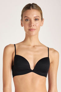 Brasier triangular Color Negro