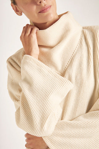 Buzo mix & match con cuello alto