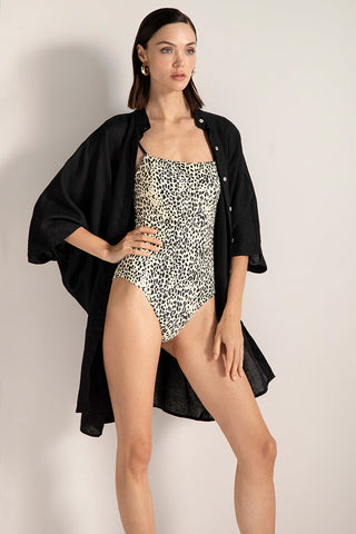 Maxi Camisa en lino, botones ocultos. Color Negro