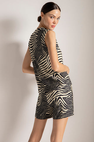 Short silueta semi ajustada de estampado animal