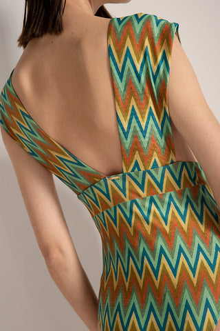 Entero escotado sin copa y espalda en v