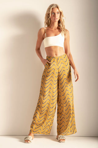 Pantalón de tiro alto Color Mostaza
