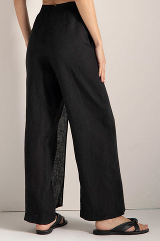 Pantalón en lino con capas sobrepuestas, Color Negro