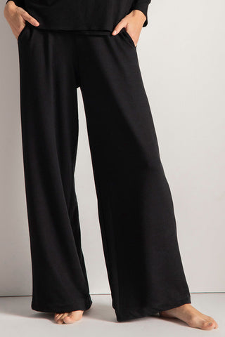 Pantalón bota recta, Color Negro