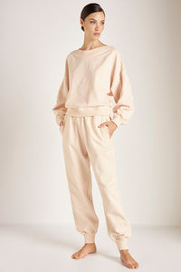 Set Pantalón y Buzo Color Crema