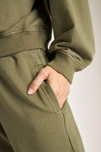 Set Pantalón y Buzo Color Verde